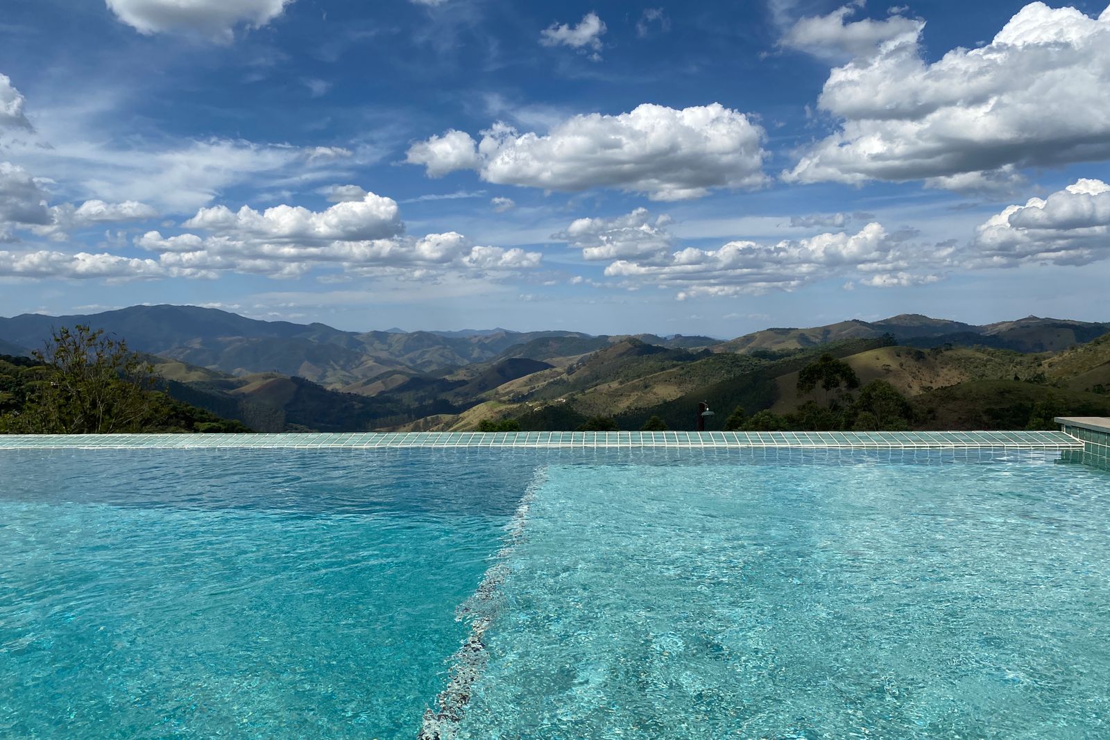 Custom Pool Construction — Mellon Travis Stephen